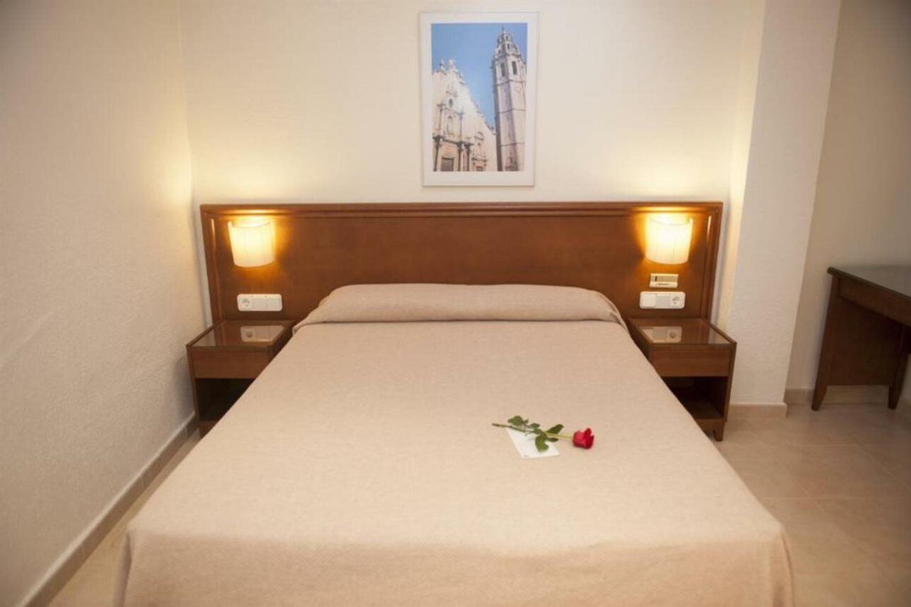 Appart hôtel Lloyds Beach Club 3*