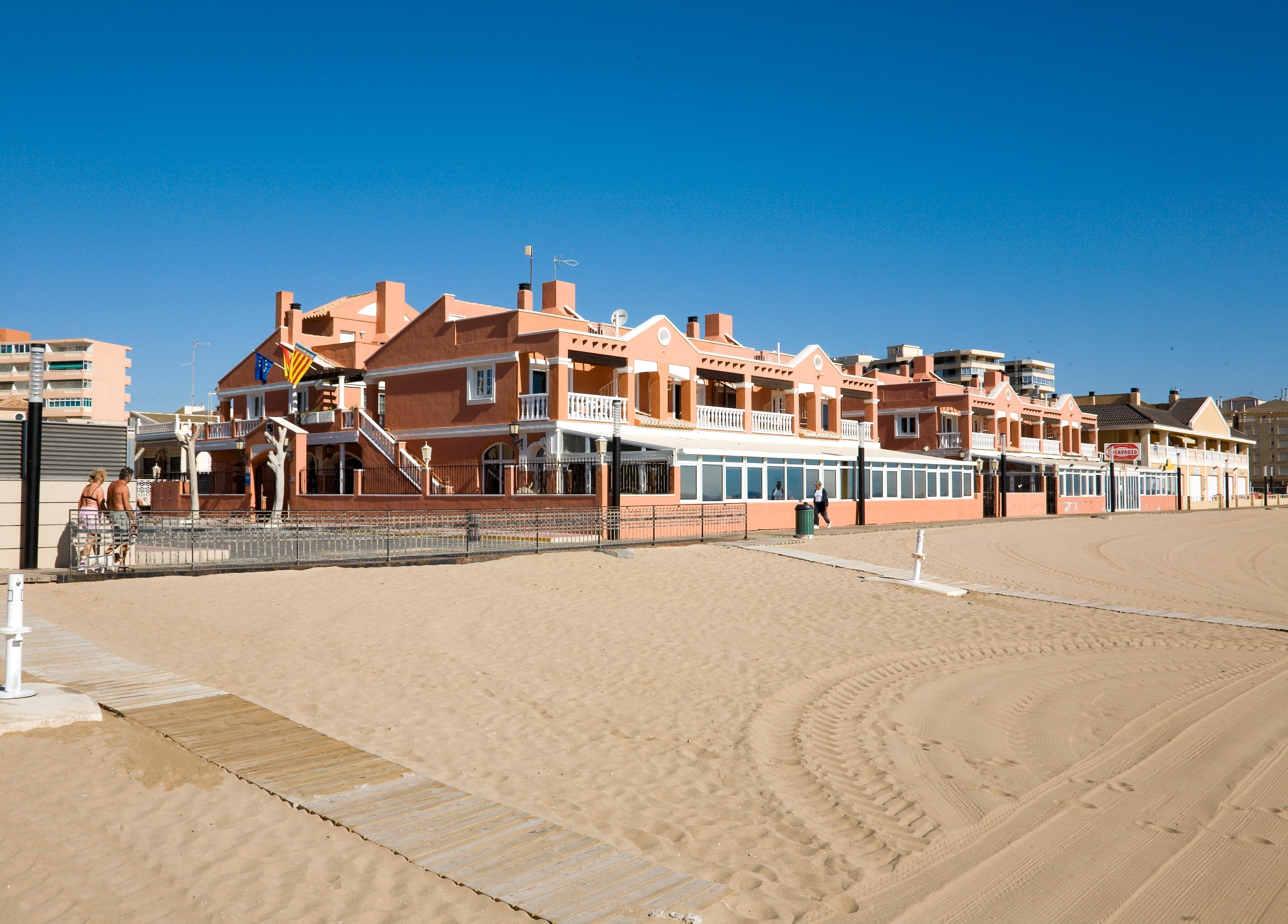 Aparthotel Lloyds Beach Club